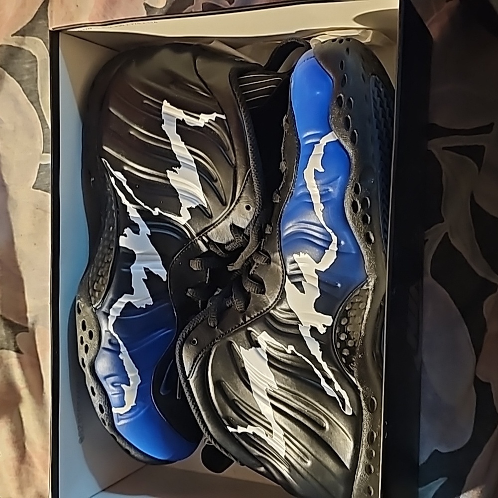 Men Air Foamposite Size 10.5 used